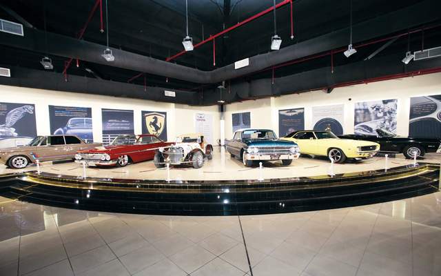يعد متحف الشارقة للسيارات القديمة من افضل متاحف الشارقة الامارات
