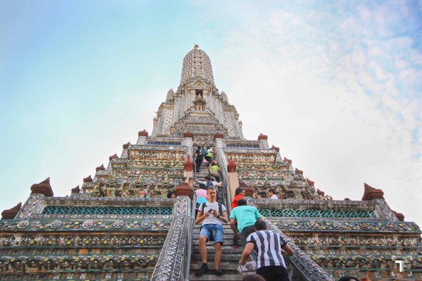 معبد وات آرون في بانكوك