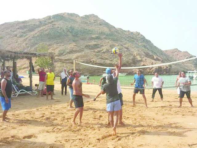 زيارة بندر الخيران في مسقط 