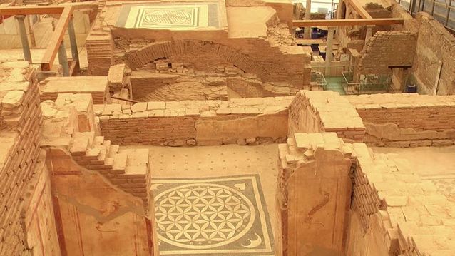 مدينة افسس القديمة مع اهم معالم السياحة في ازمير التركية